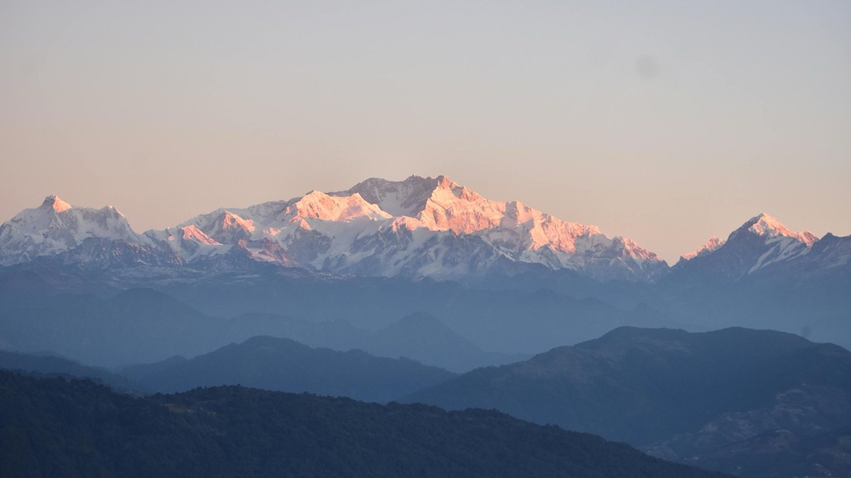 The 5 Most Majestic Mountain Ranges On Earth